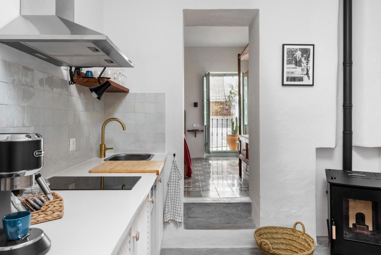 La Amara Maha - En El Casco Antiguo De Frigiliana Apartman Kültér fotó